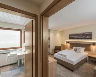 Hotel Bären Rottweil - Ротвайль - Спальня