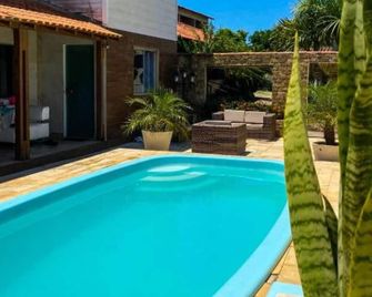 Pousada Bon Vivant - Cabo Frío - Piscina