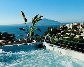 Vesuvio view - Vico Equense