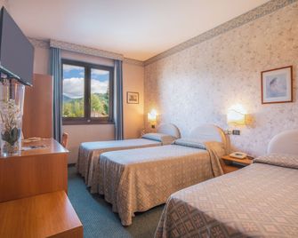 Hotel Ristorante La Lanterna - Castelnuovo di Garfagnana