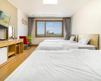 زامدا هوستل - جيجو - غرفة نوم