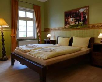 Hotel Löwenherz - Oppenau - Спальня