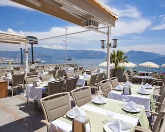 Orsmaris Boutique Hotel - מרמריס - מסעדה