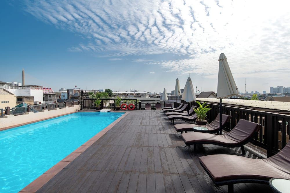 Dewan Bangkok - בנגקוק - בריכה