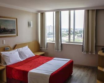 Airam Brasilia Hotel - Brasília - Schlafzimmer