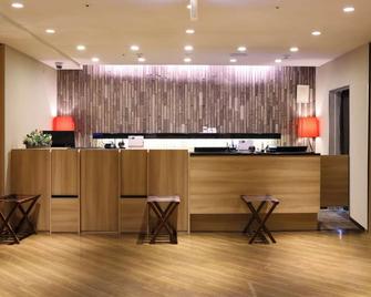 Dormy Inn Sendai Annex - סנדאי - דלפק קבלה