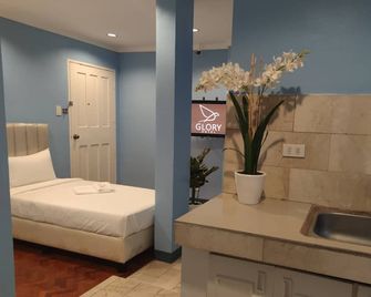 Glory Hotel Cubao - Manila - Ložnice