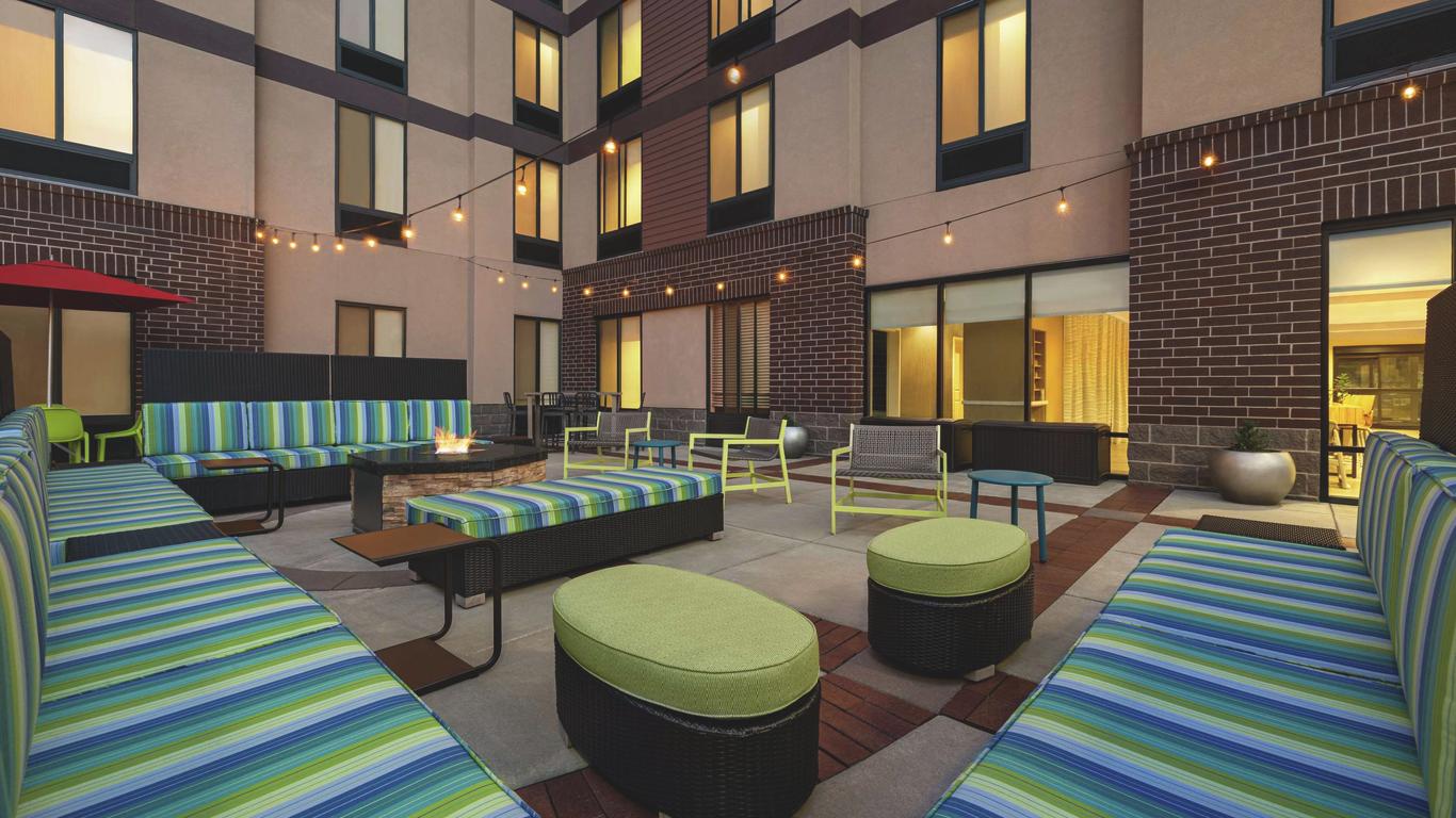 Home2 Suites by Hilton Denver West - Federal Center