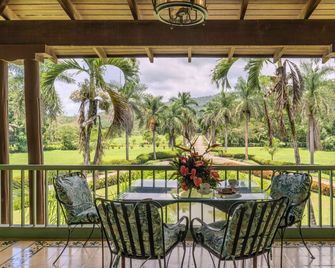 Hotel Casa Turire - Turrialba - Balcón