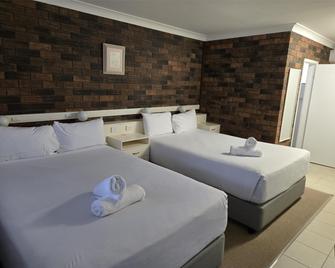 Best Western Parkside Motor Inn - Coffs Harbour - Bedroom