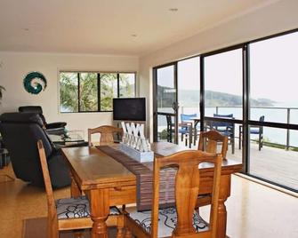 Rest on the beach of Ahipara - Northland - Ahipara - Essbereich