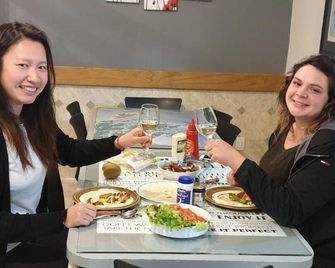 Piwaka Lodge - Picton - Restaurante