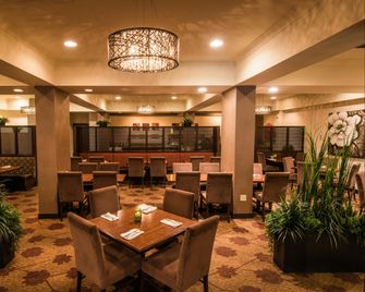 Hilton Garden Inn Saskatoon Downtown - Saskatoon - Ravintola