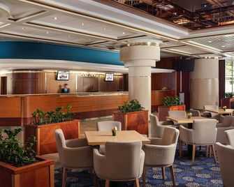 Panorama Hotel Prague - Prague - Restaurant