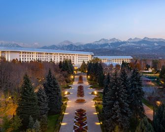 Swissôtel Wellness Resort Alatau Almaty - Almaty - Rakennus