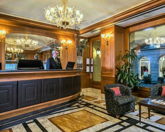 Hotel Manzoni - Milan - Lobby