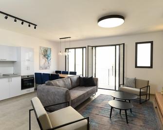 Airtlv - Deluxe Grand Duplex In Jaffa - Telavive - Sala de estar
