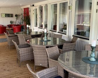 Bedinge Golfklubb hotell - Beddinge Läge - Patio