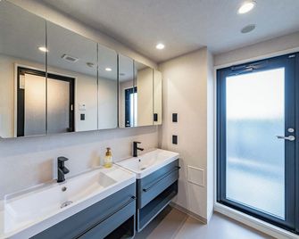 Apartment Hotel 11 Nippombashi - Osaka