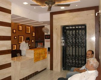 Hotel New Sunder - Indore - Receptie