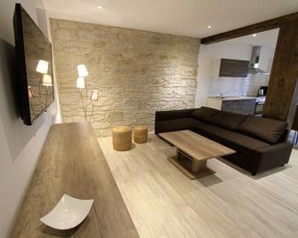 Logis et SPA Moulin d'Oscar/Appart'hôtel of 65 m² from 1 to 4 pers. wine route - Baldersheim - Salon