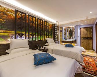 Shangri-La Royal Boutique Inn - Dêqên - Habitación