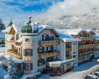 Hotel Staudacherhof History & Lifestyle - גרמיש-פרטנקירכן - בניין