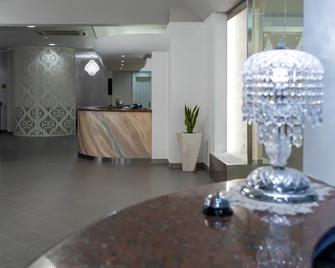 Kristall Palace Hotel - Atena Lucana - Rezeption