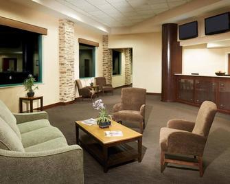 جراند هاربور ريزورت آند ووتربارك - دوبوك - ردهة