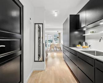 Awesome Apartment In Helsingør - Helsingør - Kitchen