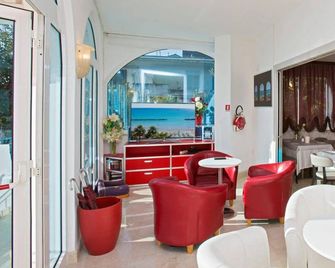Hotel Ambassador - Grottammare