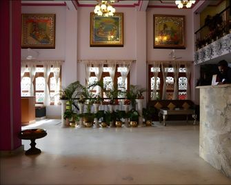 A Palace On River Rashmi Guest House - Varanasi - Σαλόνι ξενοδοχείου