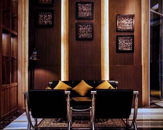 Grand Mercure Yogyakarta Adi Sucipto - Yogyakarta - Building