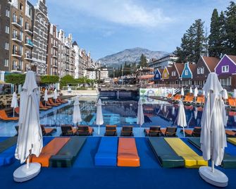 Orange County Resort Hotel Kemer - Κεμέρ