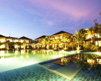 Pattara Resort & Spa - Phitsanulok - Pileta