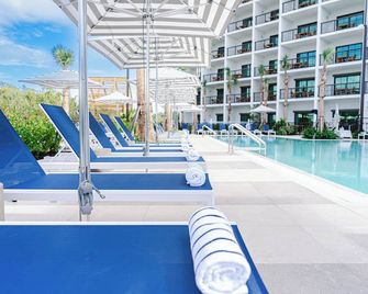 The Perry Hotel Naples - נייפלס - בריכה