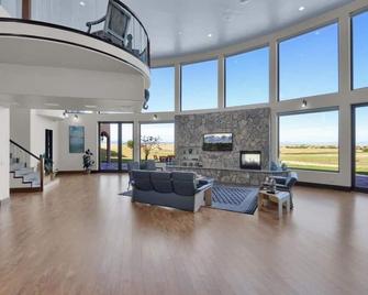 Luxury Mansion Retreat Sleeps 20 Panoramic Views - Castle Rock - Lobby