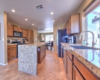 Inviting Las Vegas Home with Private Pool - Henderson - Kitchen