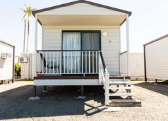 Hotel Settlers - Biloela - Building
