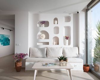 Cumbalica Garden Hotel - Ildir - סלון