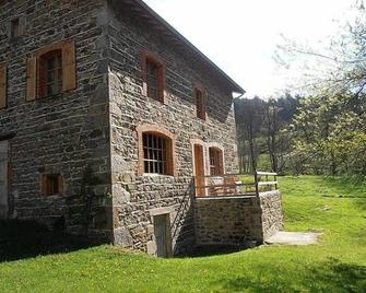 Converted Sawmill Located In One Of France's Most Unspoilt Regions - Sauvessanges - Edificio
