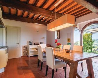 3 bedroom accommodation in Volterra PI - Caprareccia - Comedor