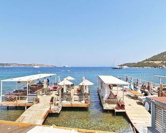 Madda Hotel - Golturkbuku