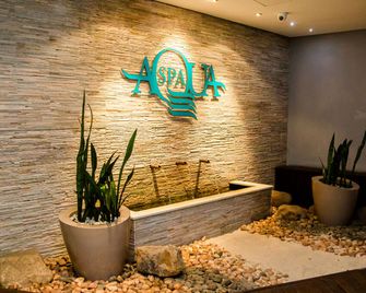 Urban Park Hotel and Apartments by Misty Blue Hotels - אמהלאנגה