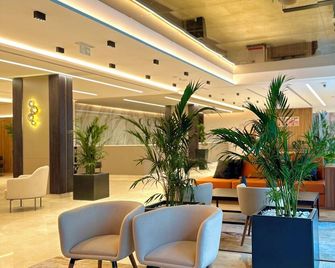 Swisstouches Hotel Amman - Amman - Lobby