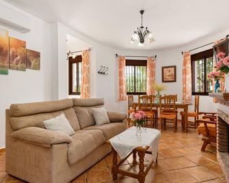 La Casita del Garrobo - Comares - Living room