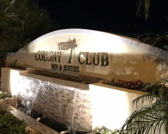 Colony Club Inn & Suites - Nasáu