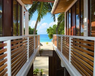 Kinan Retreat - Fulidhoo - Balcón