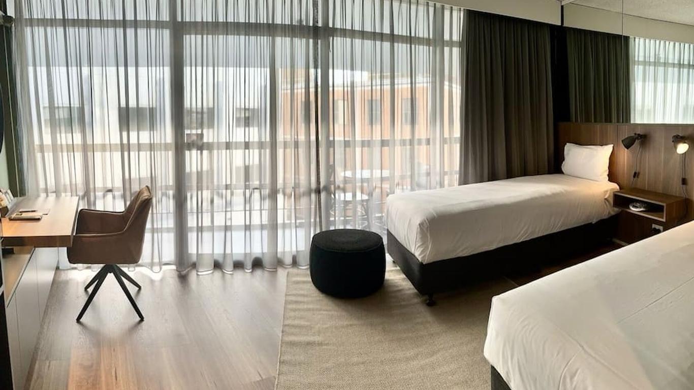 Madison Tower Mill Hotel