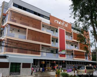 Safehouses Nakhonsawan - Nakhon Sawan - Building